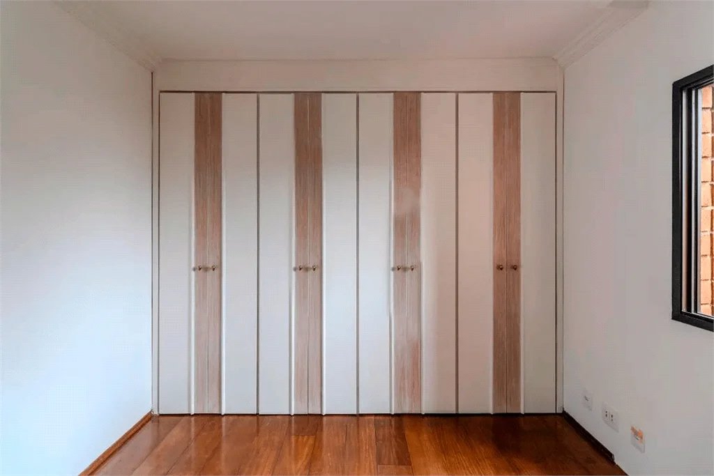 Apartamento à venda com 4 quartos, sendo 2 suítes,  em Paraíso do Morumbi, São Paulo, SP