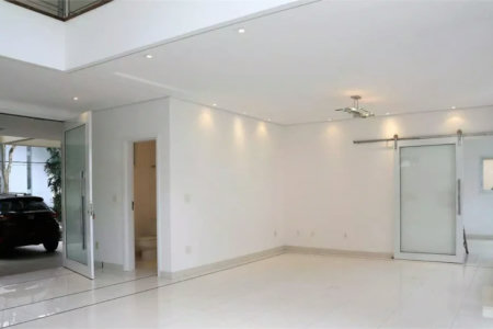 Casa à venda com 3 suítes no condomínio Residencial Morumbi, São Paulo - SP