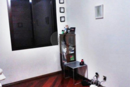 Apartamento à venda com 3 quartos, sendo 2 suítes, em Tatuapé, São Paulo, SP