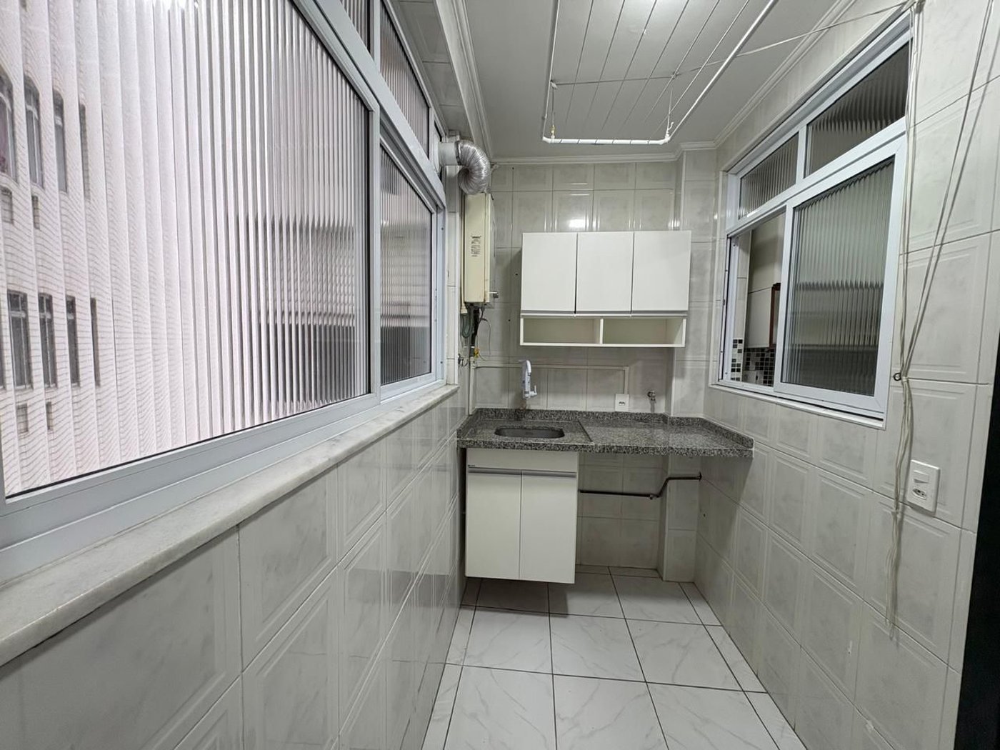 Apartamento com 2 dormitórios à venda, 85 m² por R$ 458.000,00 - Itararé - São Vicente/SP