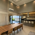 Casa à venda com 3 suítes no condomínio Villa Jardim, Cuiabá - MT