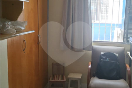Sobrado à venda com 5 quartos, sendo 2 suítes, em Rio Pequeno, São Paulo, SP