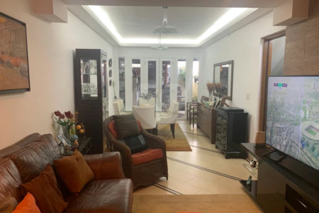 Casa à venda com 3 quartos, sendo 1 suíte, no condomínio Greenland, São Paulo - SP