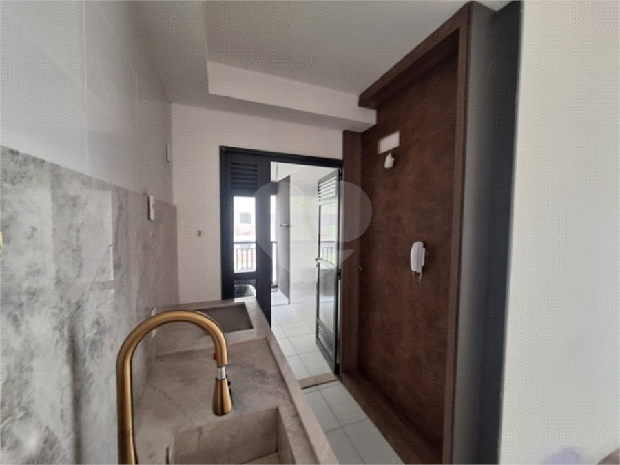 Apartamento à venda com 2 quartos, sendo 1 suíte,  em Vila Esperança, São Paulo, SP