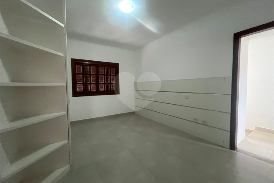 Sobrado à venda com 3 quartos, sendo 1 suíte, em Tremembé, São Paulo, SP