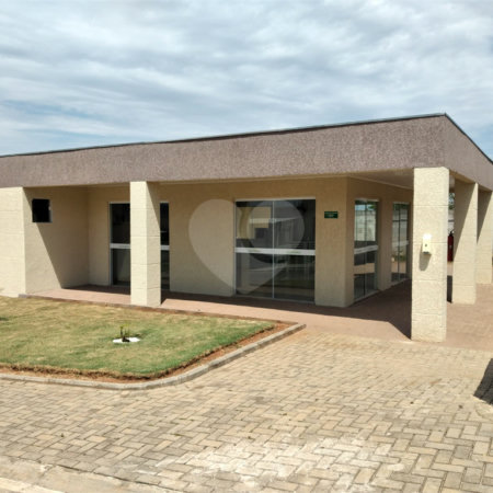 Casa à venda com 2 quartos no condomínio Novo Horizonte, Itapetininga - SP