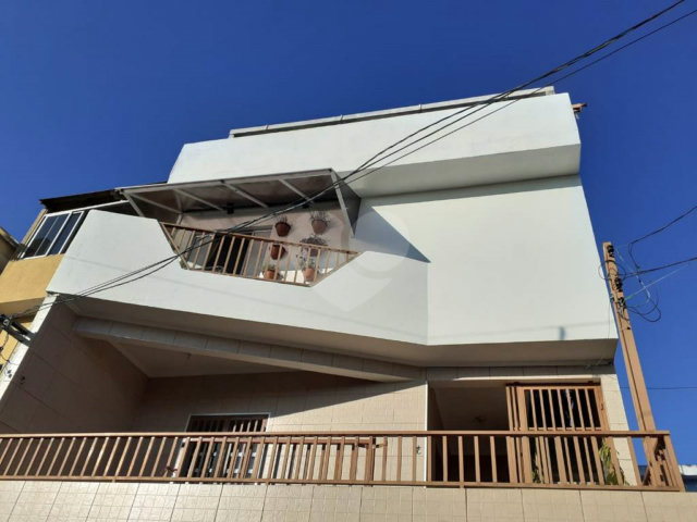 Casa à venda com 4 quartos, sendo 1 suíte,  no condomínio Travessa Américo Bologna,46, São Paulo - SP