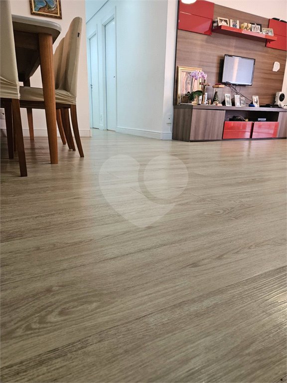 Apartamento à venda ou para alugar com 3 quartos, sendo 1 suíte, em Jardim Vazani, São Paulo, SP