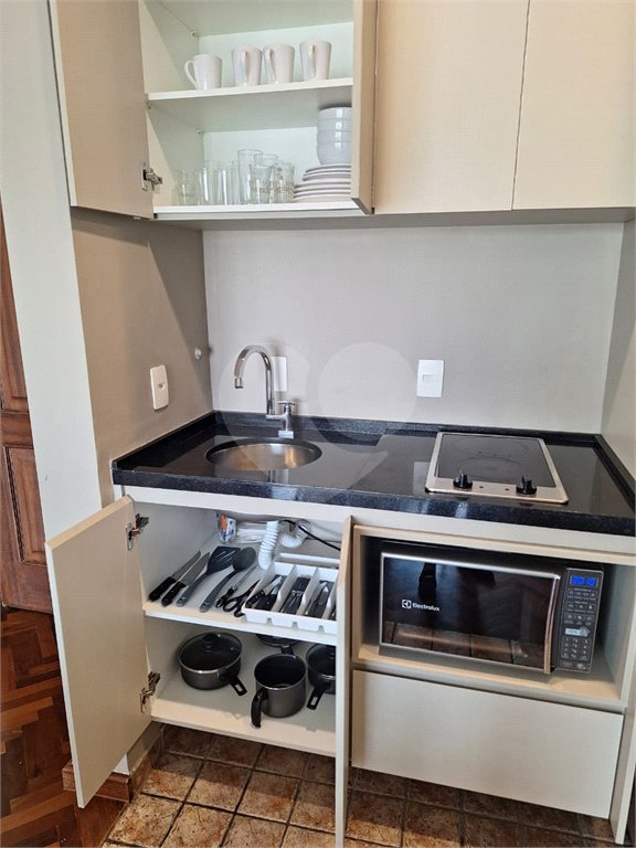 Apartamento à venda com 1 quarto em Pinheiros, São Paulo, SP
