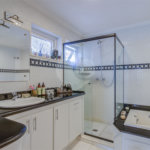 Casa de Vila à venda com 4 quartos, sendo 2 suítes,  em Jardim Marajoara, São Paulo, SP