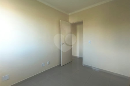 Apartamento à venda com 2 quartos em Parque Ipê, São Paulo, SP