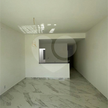 Casa à venda com 2 quartos, sendo 1 suíte, no condomínio Parque Guará, Rio de Janeiro - RJ