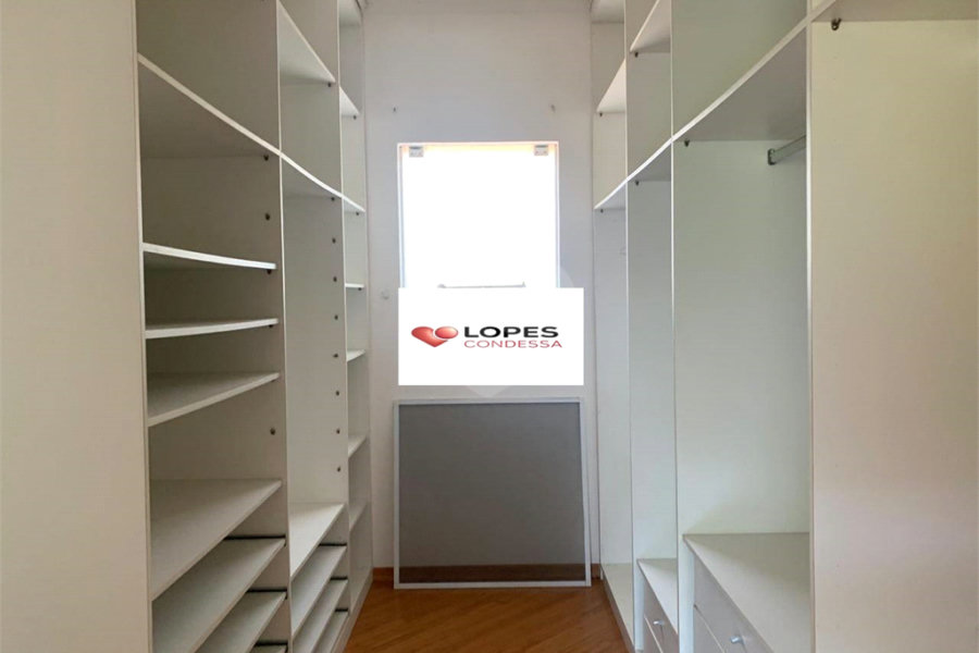 Casa à venda com 3 suítes no condomínio Alpes da Cantareira, Mairiporã - SP