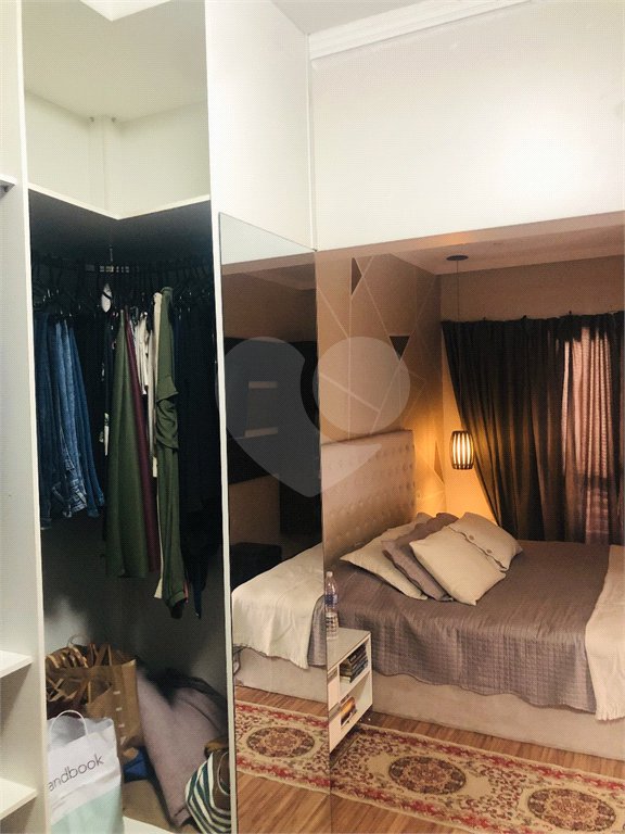 Sobrado à venda com 3 quartos, sendo 1 suíte, em Jardim Peri, São Paulo, SP