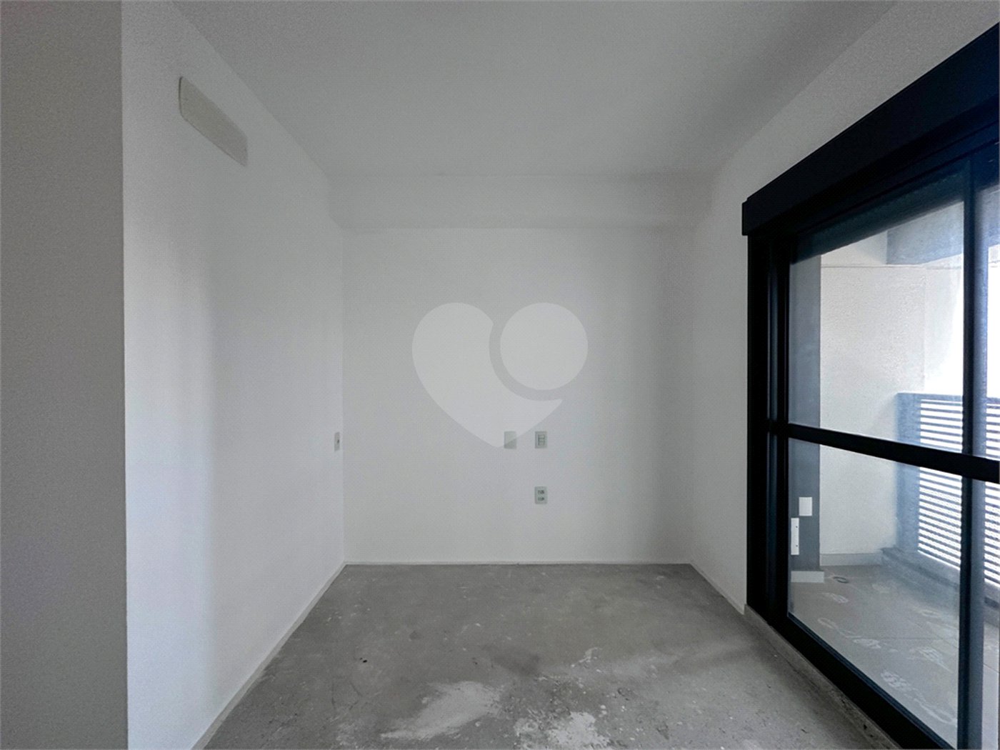 Apartamento à venda com 1 quarto em Jardim das Acácias, São Paulo, SP