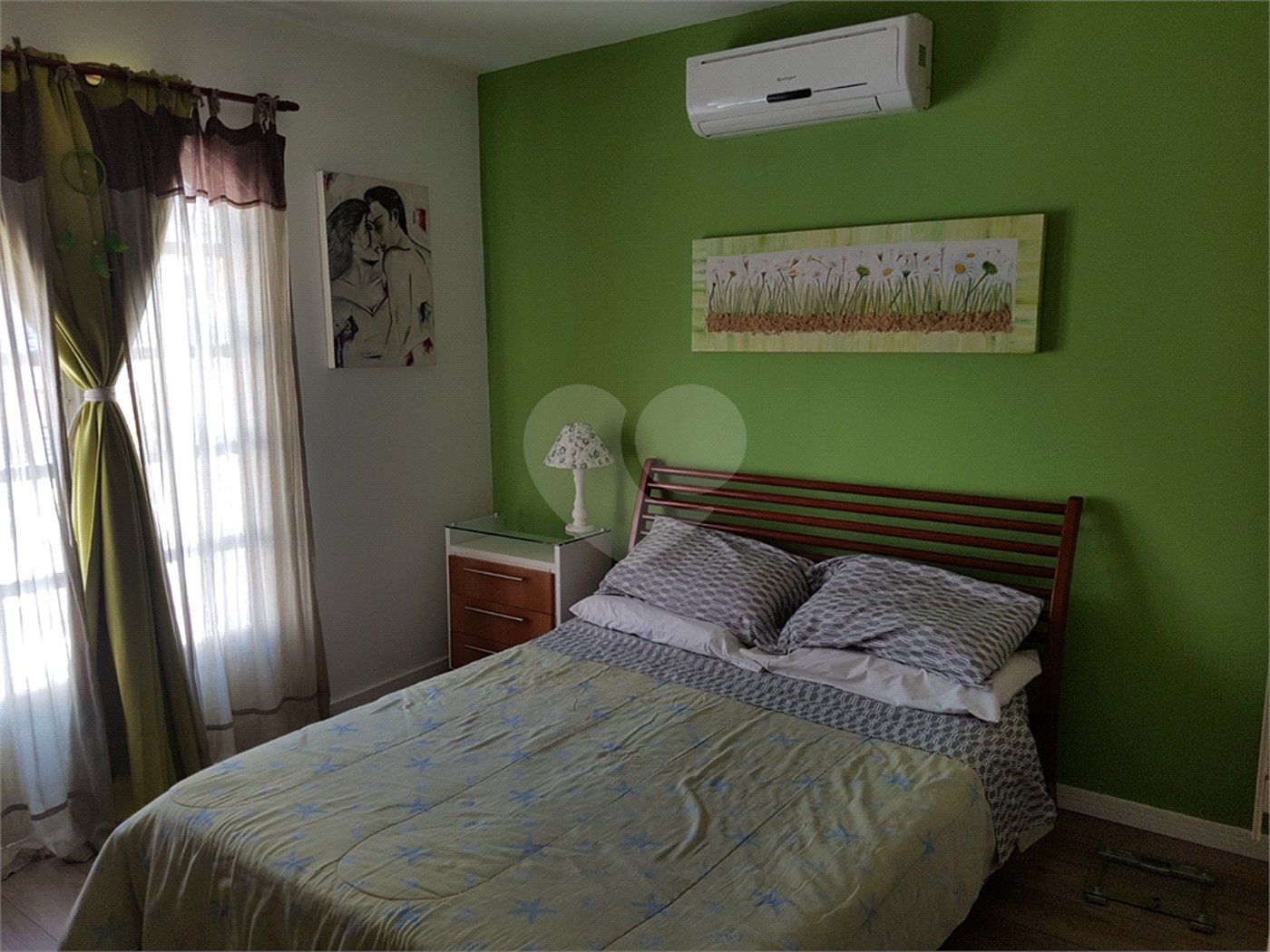 Sobrado à venda com 3 quartos, sendo 1 suíte, em Jardim Caravelas, São Paulo, SP