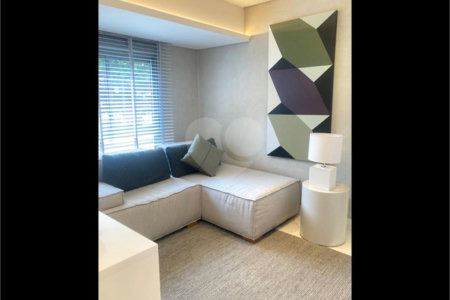 Apartamento à venda com 3 quartos, sendo 1 suíte, em Vila Mariana, São Paulo, SP