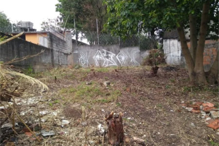 Terreno à venda em Jardim Cambara, São Paulo, SP