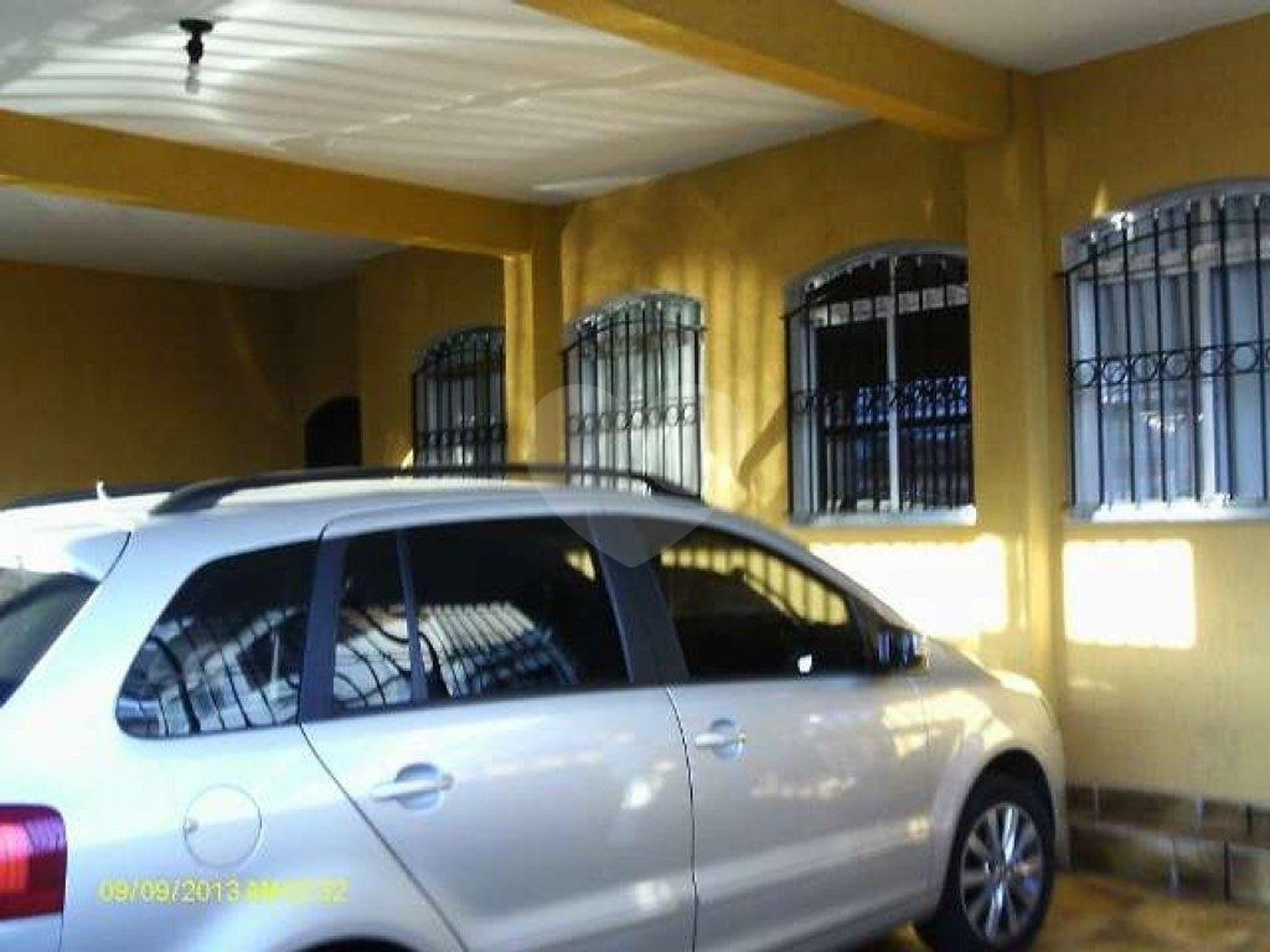 Sobrado à venda com 4 quartos, sendo 2 suítes, em Jardim Peri Peri, São Paulo, SP