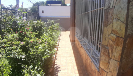 Casa Térrea à venda com 3 quartos, sendo 1 suíte,  em Jardim São Bento, São Paulo, SP