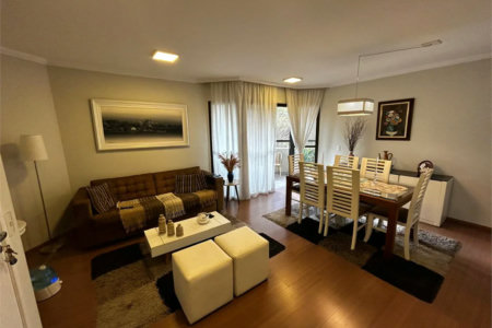 Apartamento à venda com 3 quartos, sendo 1 suíte, em Vila Andrade, São Paulo, SP