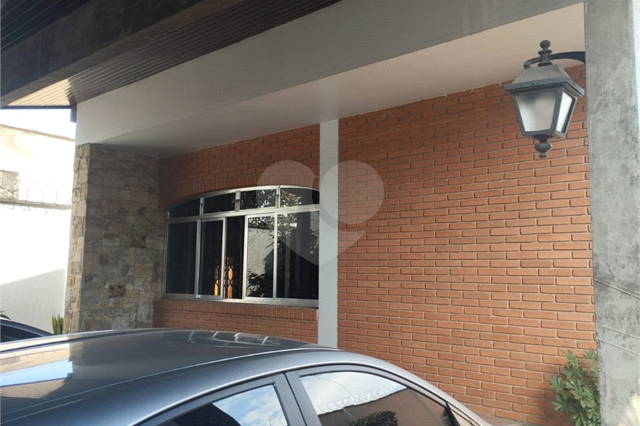Sobrado à venda com 4 quartos, sendo 1 suíte, em Tremembé, São Paulo, SP