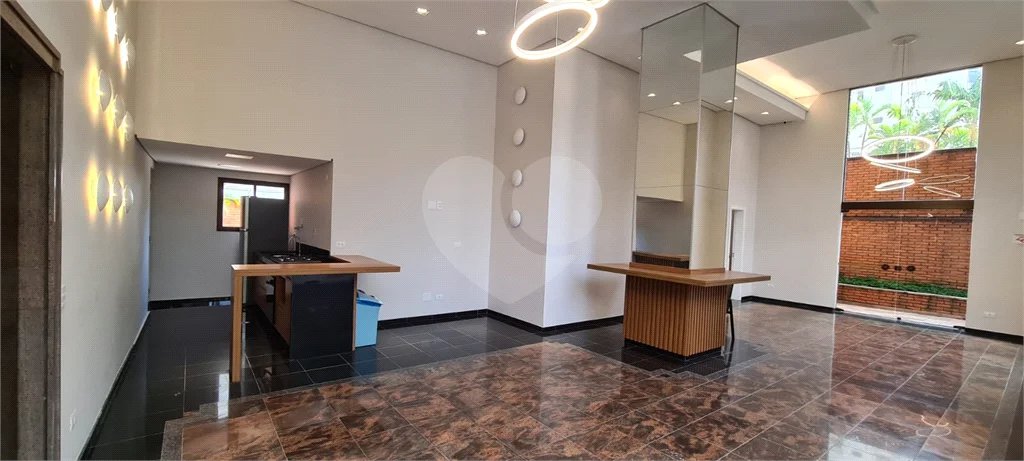 Apartamento à venda no Campo Belo com 110m², 03 dormitórios sendo 01 suite, 2 vagas - São Paulo/S