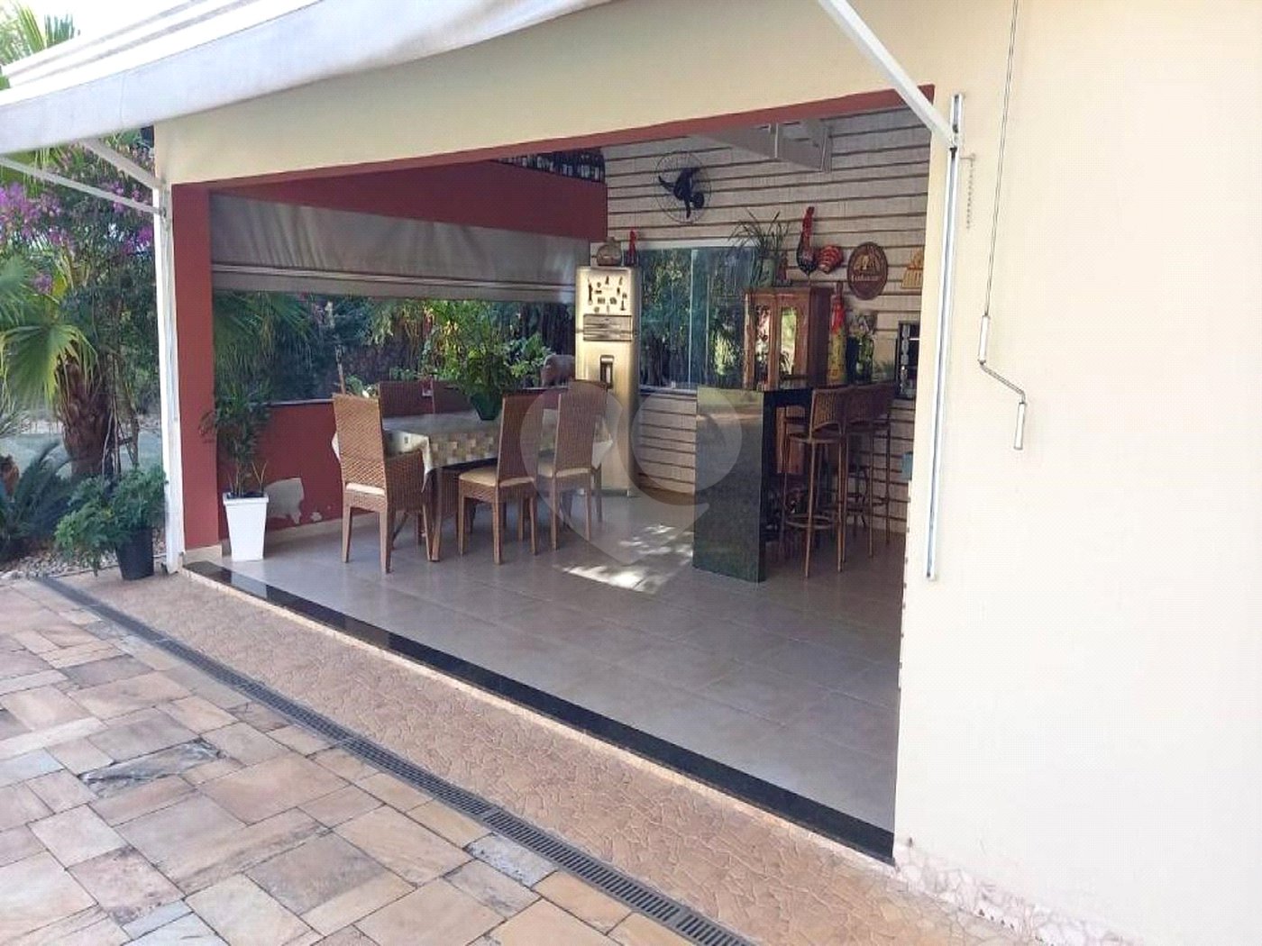 Casa à venda com 3 quartos, sendo 1 suíte,  em Bosque, Vinhedo, SP