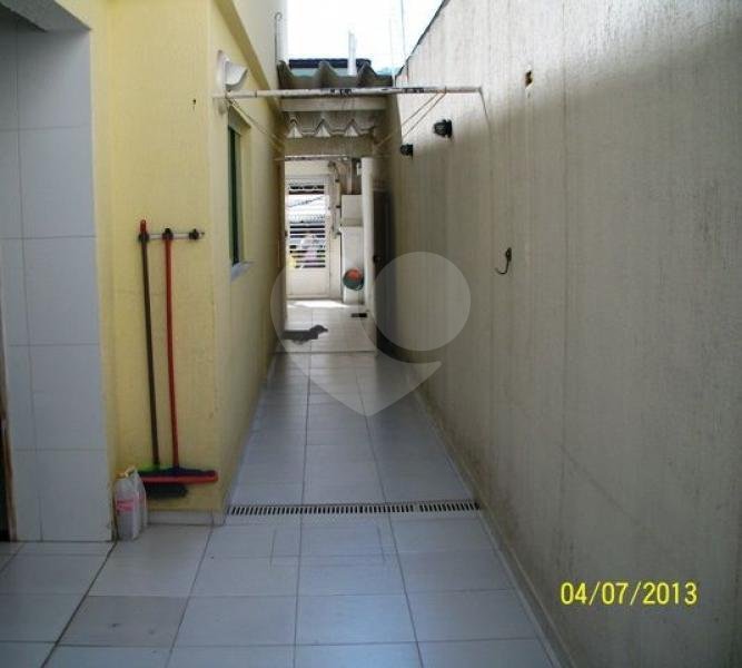Sobrado à venda com 3 quartos, sendo 1 suíte, em Tremembé, São Paulo, SP