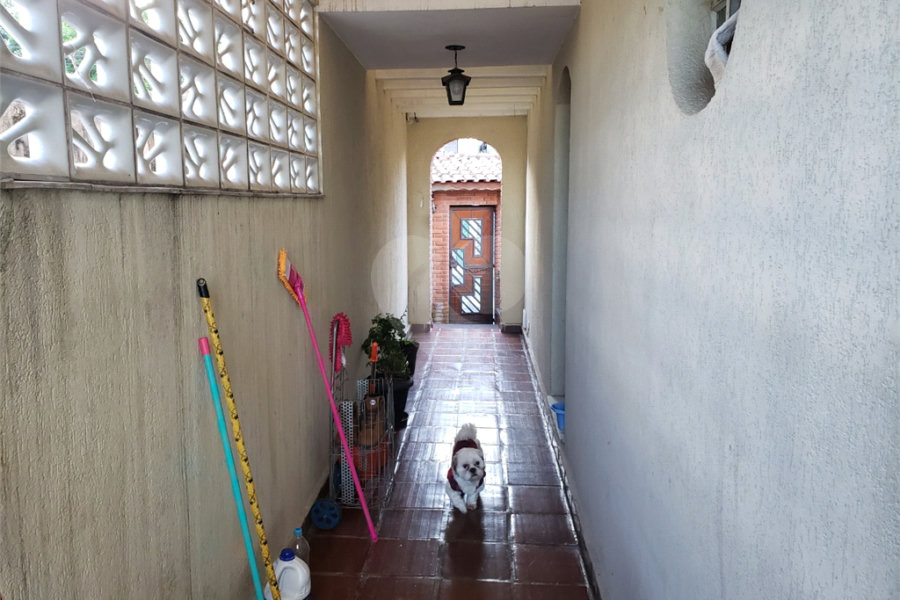 Sobrado à venda com 3 quartos, sendo 1 suíte,  em Vila Gustavo, São Paulo, SP