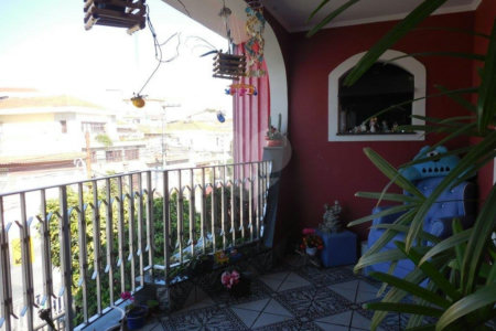 Sobrado à venda com 4 quartos, sendo 3 suítes, em Vila Gustavo, São Paulo, SP