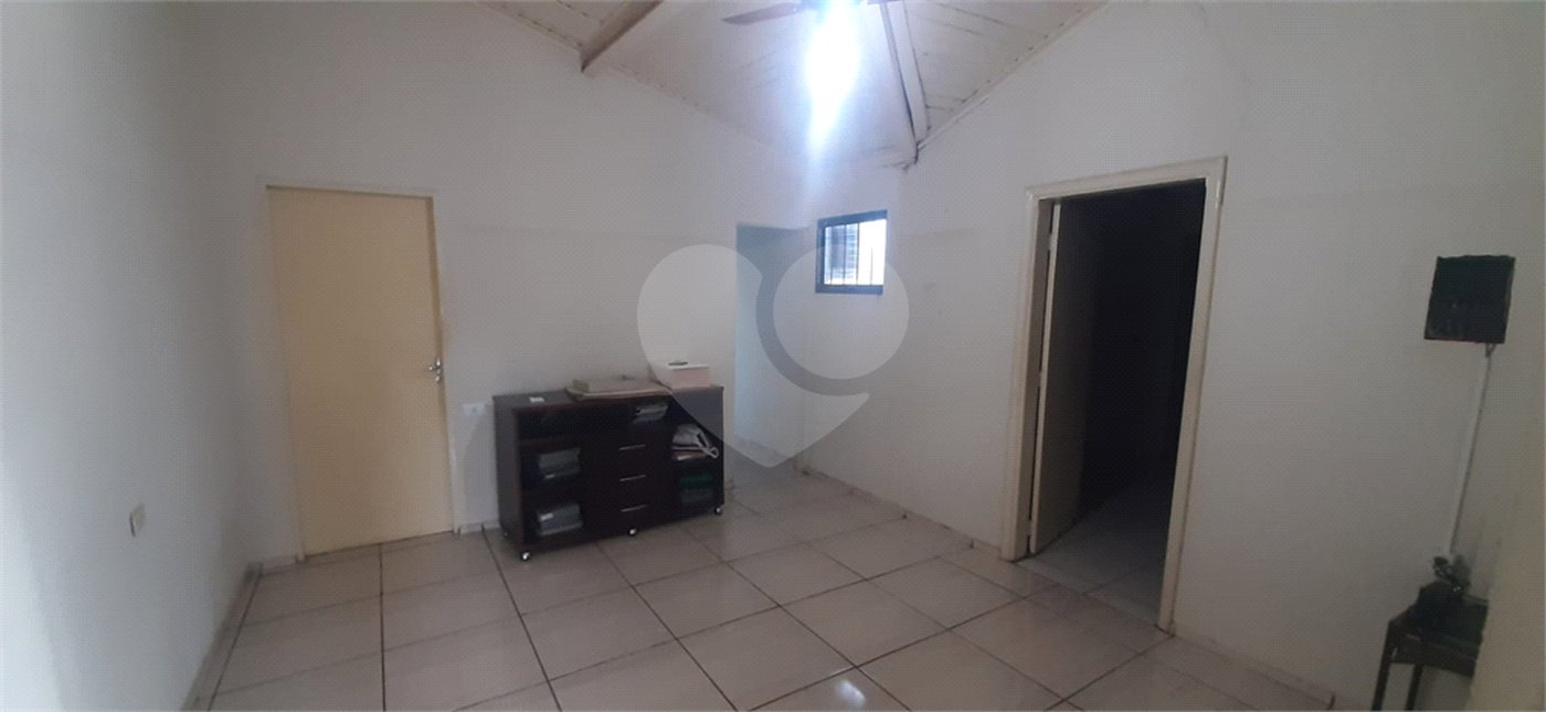 Salão para alugar no Centro, Três Lagoas, MS