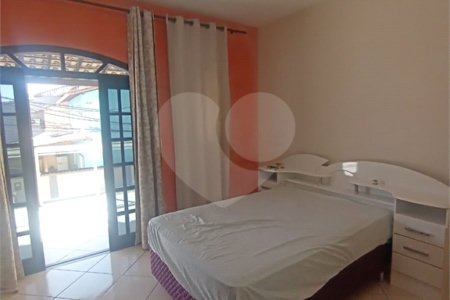 Casa à venda com 2 quartos, sendo 1 suíte, no condomínio River Plate, Rio de Janeiro - RJ