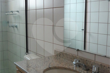 Apartamento à venda com 4 quartos, sendo 2 suítes,  em Cambuí, Campinas, SP
