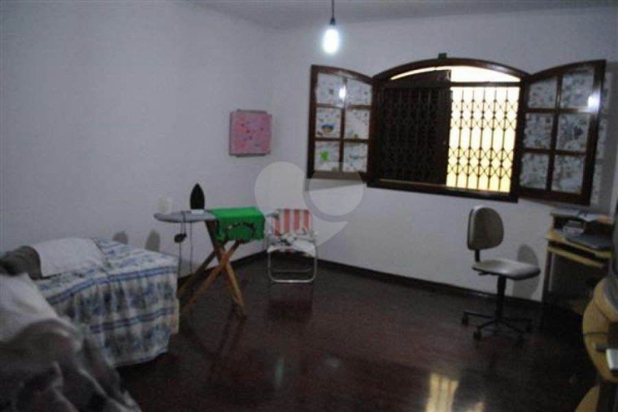 Casa Térrea à venda com 3 quartos, sendo 1 suíte, em Vila Nova Cachoeirinha, São Paulo, SP