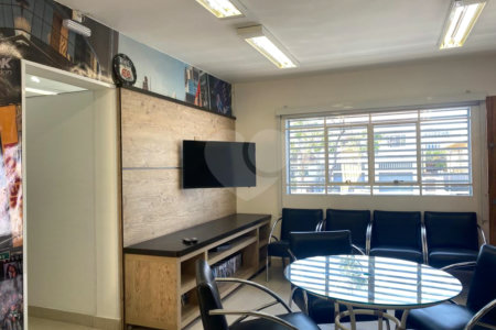 Casa à venda ou para alugar com 1 quarto em Interlagos, São Paulo, SP