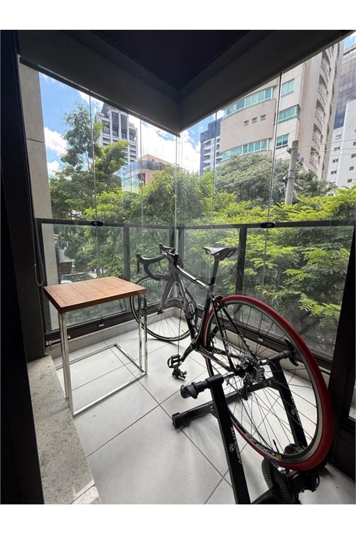 Apartamento à venda com 1 suíte em Jardim Paulistano, São Paulo, SP