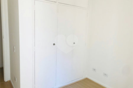 Moema, apto para locação, localização imperdível!!!