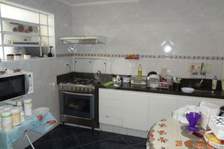 Sobrado à venda com 5 quartos, sendo 1 suíte, em Santana, São Paulo, SP
