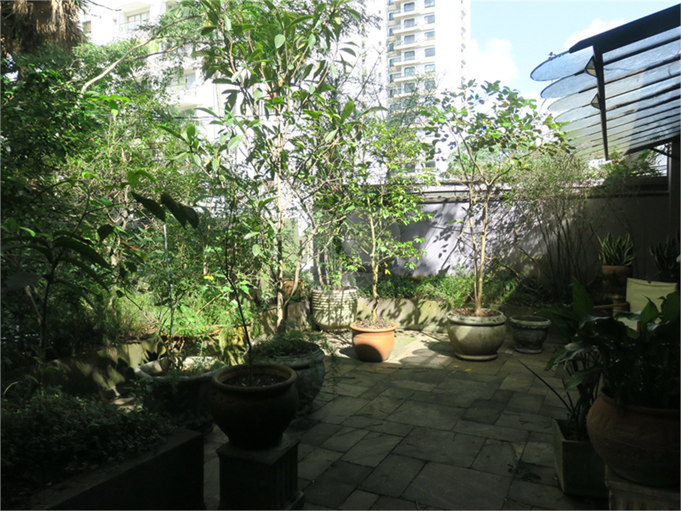 Casa Térrea à venda com 2 suítes em Real Parque, São Paulo, SP