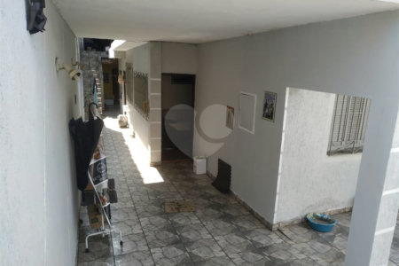 Casa Térrea à venda com 4 quartos, sendo 1 suíte, em Vila Gustavo, São Paulo, SP