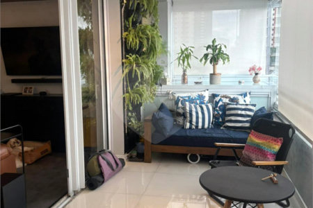 Apartamento à venda com 2 quartos, sendo 1 suíte,  em Tatuapé, São Paulo, SP
