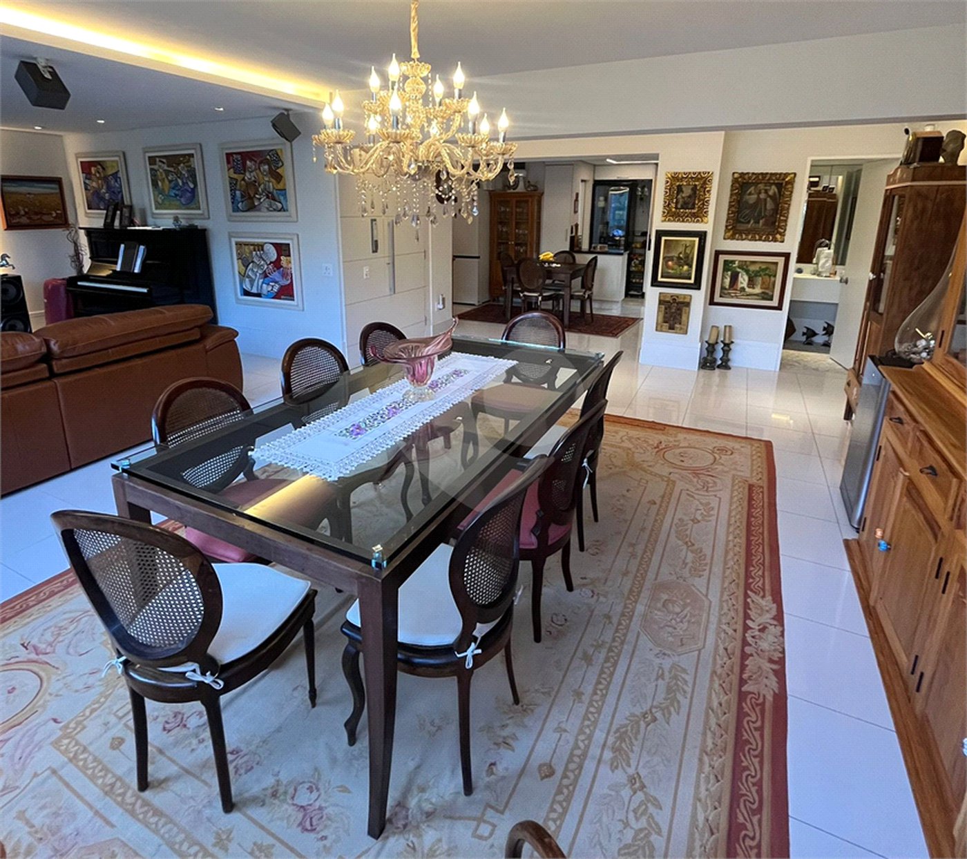Apartamento à venda com 3 suítes em Vila Suzana, São Paulo, SP