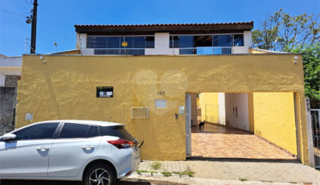 Sobrado à venda com 4 quartos, sendo 2 suítes,  em Jardim Modelo, Suzano, SP
