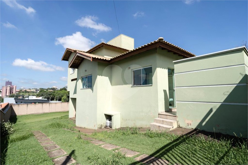 Casa à venda com 3 quartos, sendo 1 suíte,  em Jardim Sontag, Salto, SP