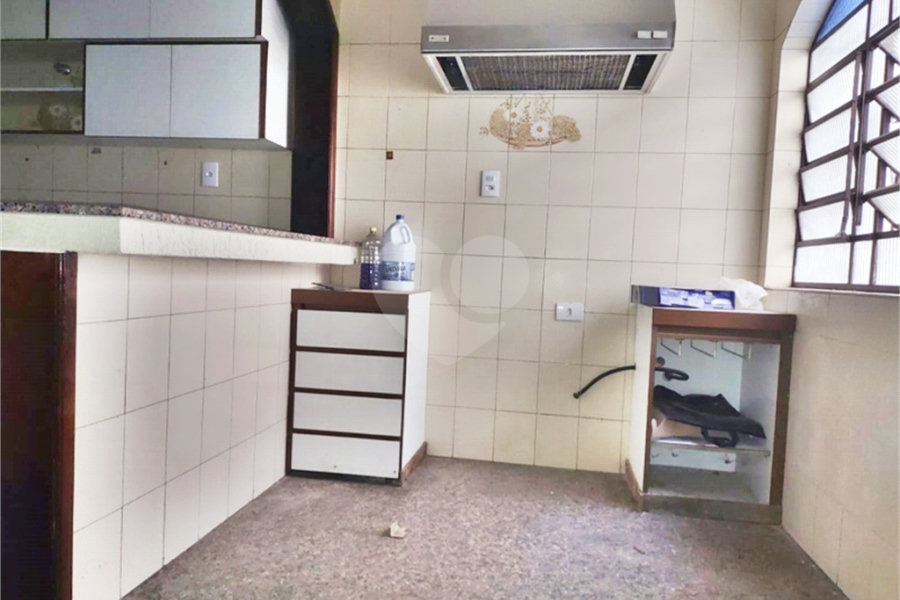 Sobrado à venda ou para alugar com 5 quartos, sendo 3 suítes, em Jardim França, São Paulo, SP