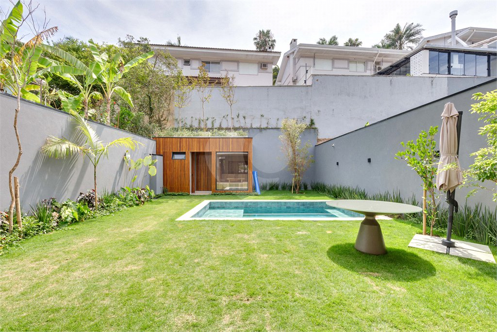 Casa de Vila à venda com 4 suítes em Alto da Boa Vista, São Paulo, SP