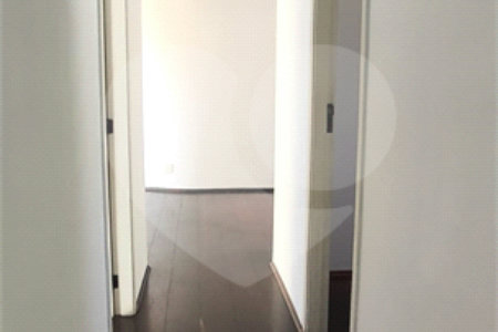 Apartamento à venda com 3 quartos, sendo 1 suíte, em Pinheiros, São Paulo, SP