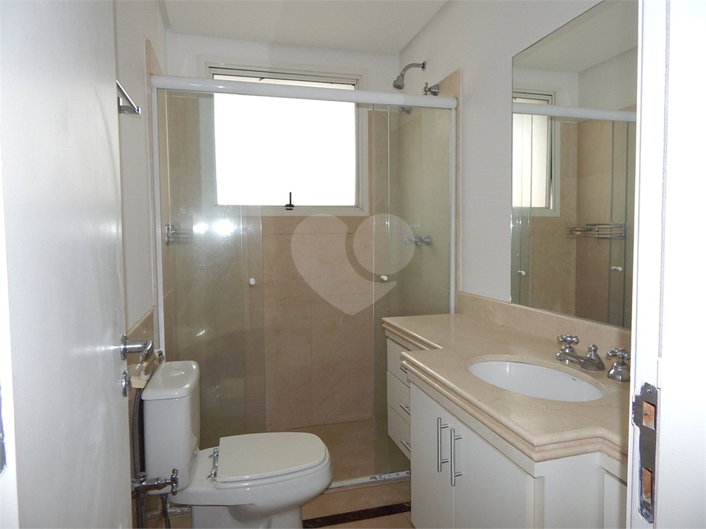 Apartamento à venda com 4 suítes em Moema, São Paulo, SP