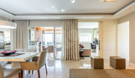 Apartamento à venda com 3 quartos, sendo 1 suíte,  em Chácara Santo Antônio, São Paulo, SP